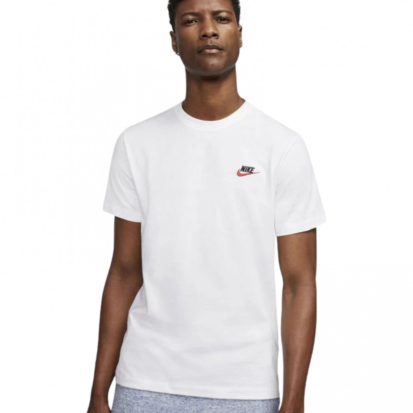 Maglietta Nike Sportswear Club Tee Basic BIANCO