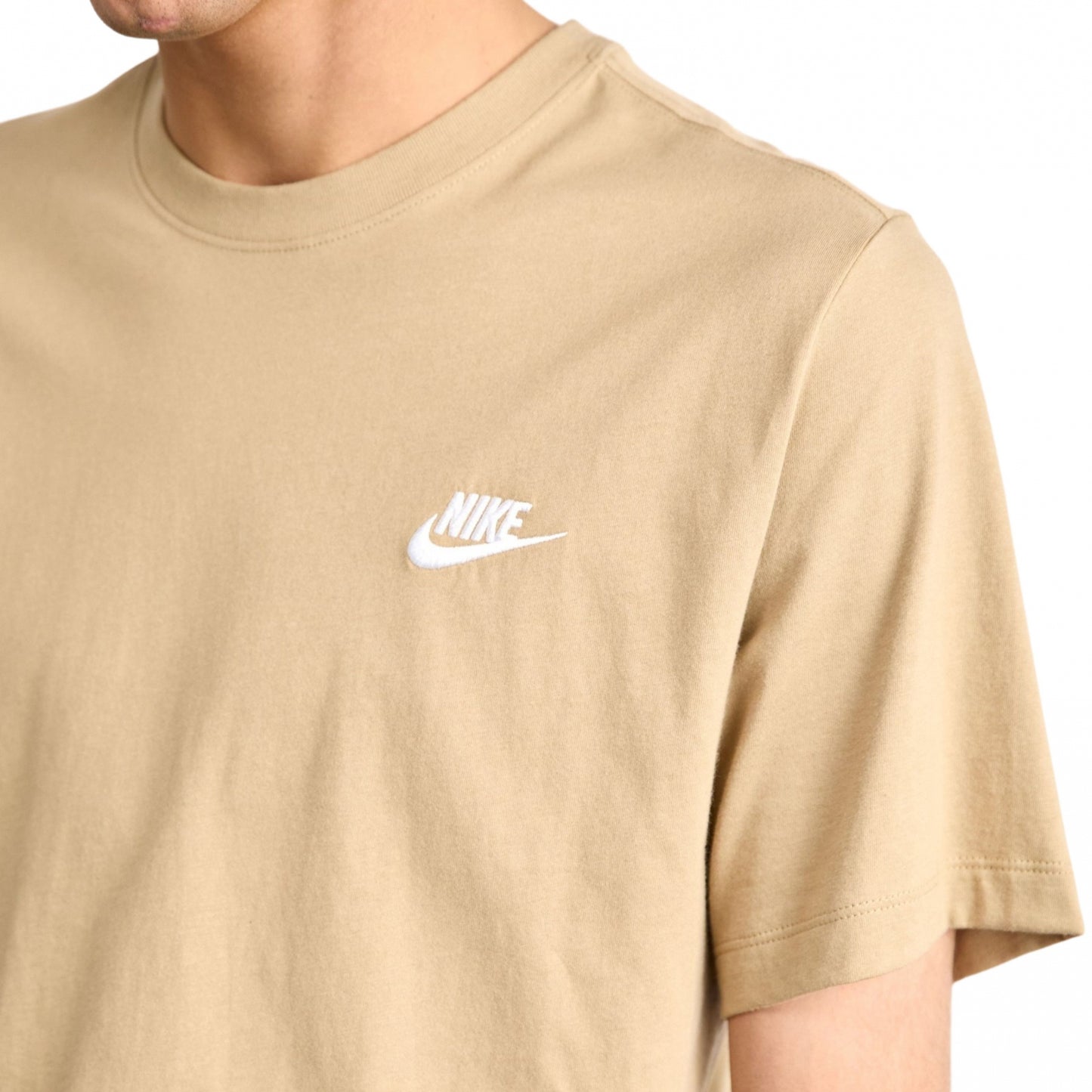 Maglietta Nike Sportswear Club Tee Basic BEIGE