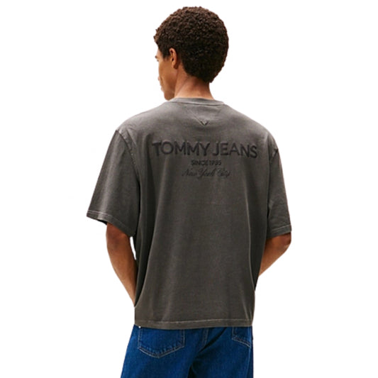 Maglietta Tommy Jeans 90s New Classics SS Tee NERO