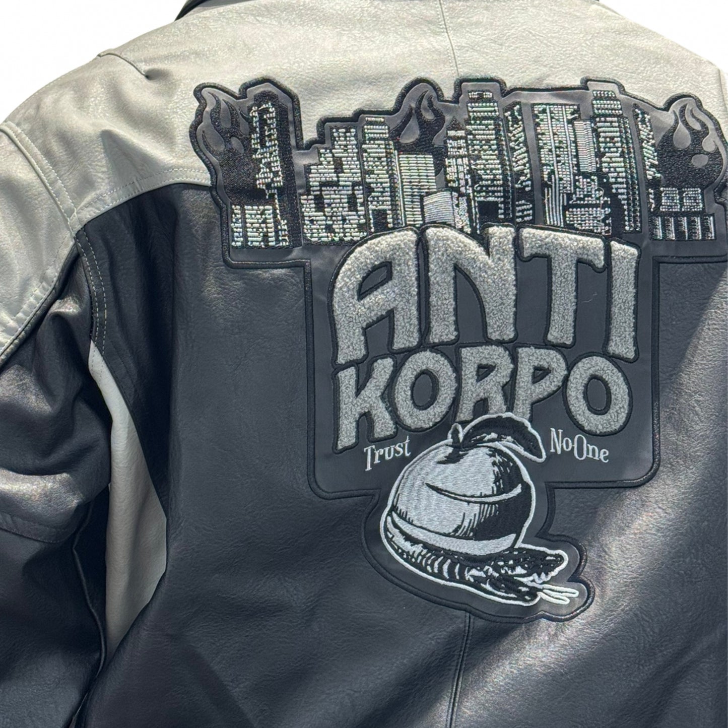 Giubbino Antykorpo Leather Jacket
