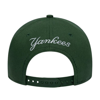 Cappello New Era 9Forty Outline Script EFrame NEYY UNICO