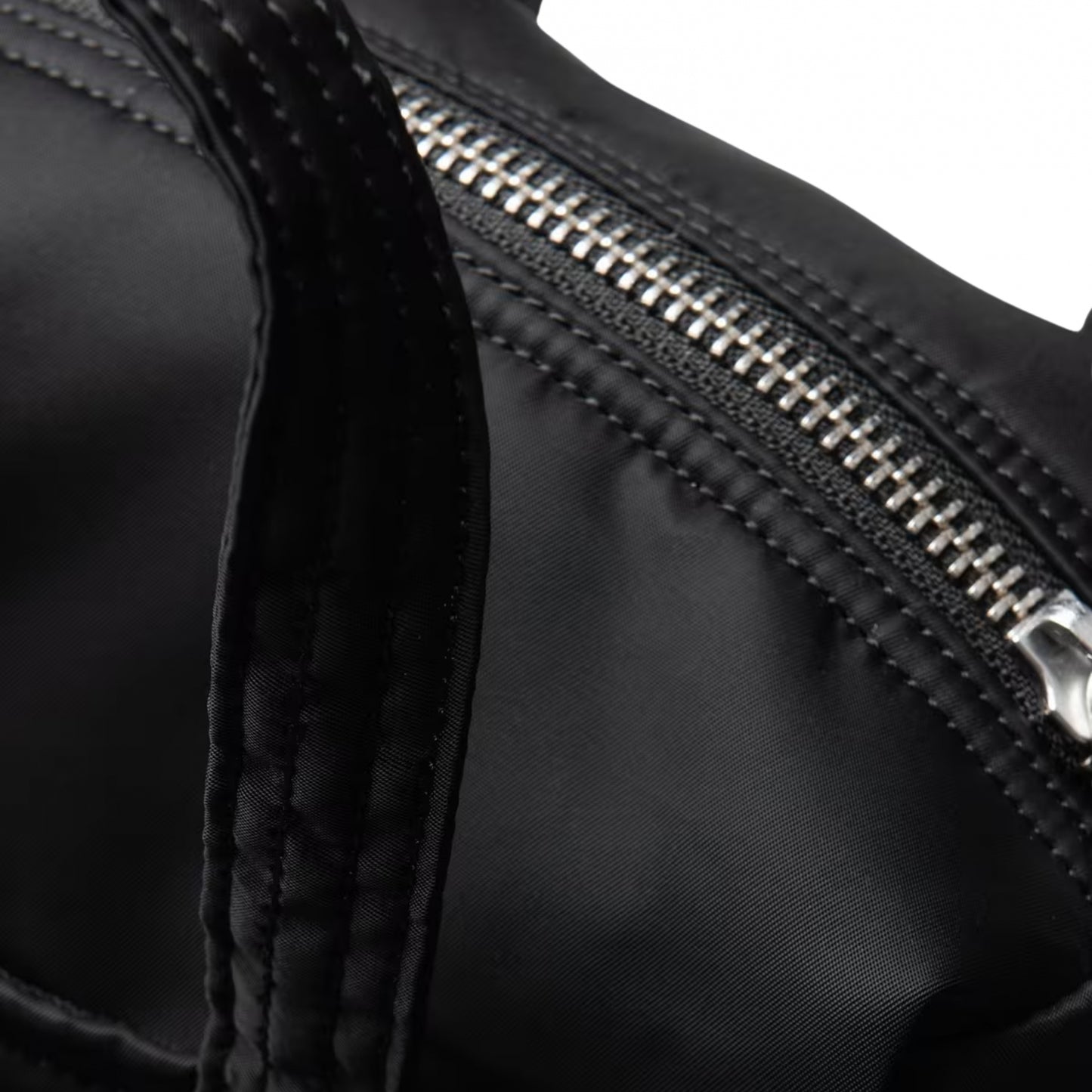 Marsupio Carhartt WIP Otis Small Bag NERO